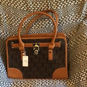 NWT Wendy Keen Purse set - includes wallet and strap